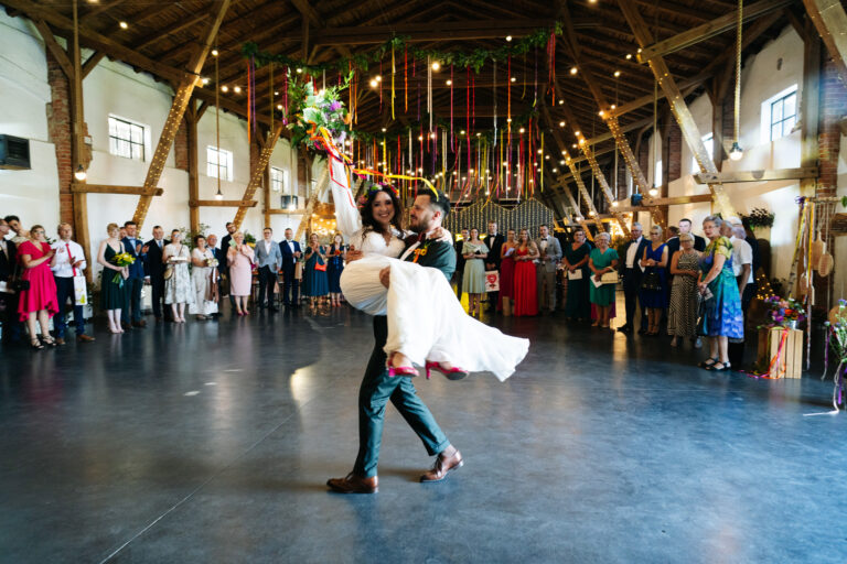 Ślub w stylu rustykalnym